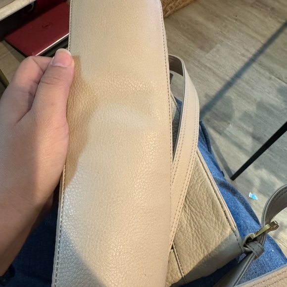 Stone & Co Tan Shoulder Bag with Adjustable Strap - Picture 4 of 7